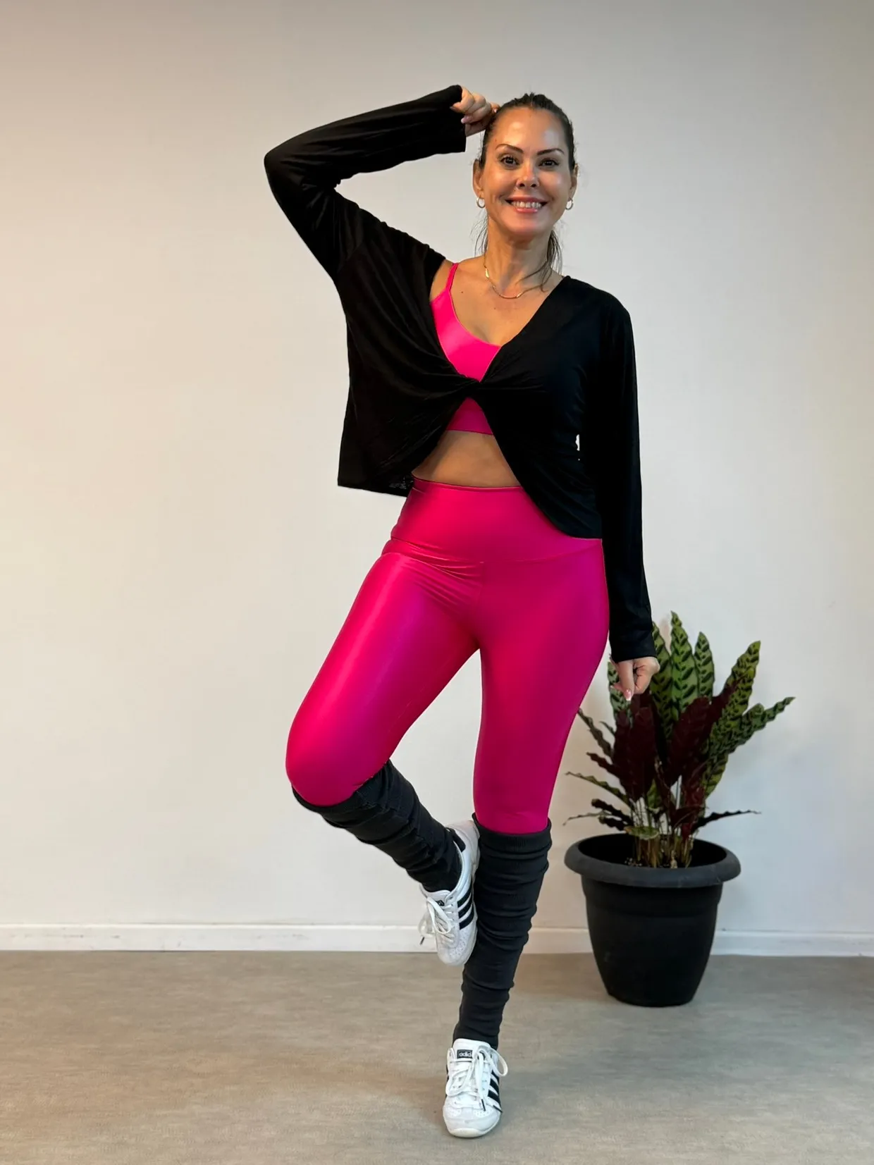 חותלות אפור כהה עם רגלית