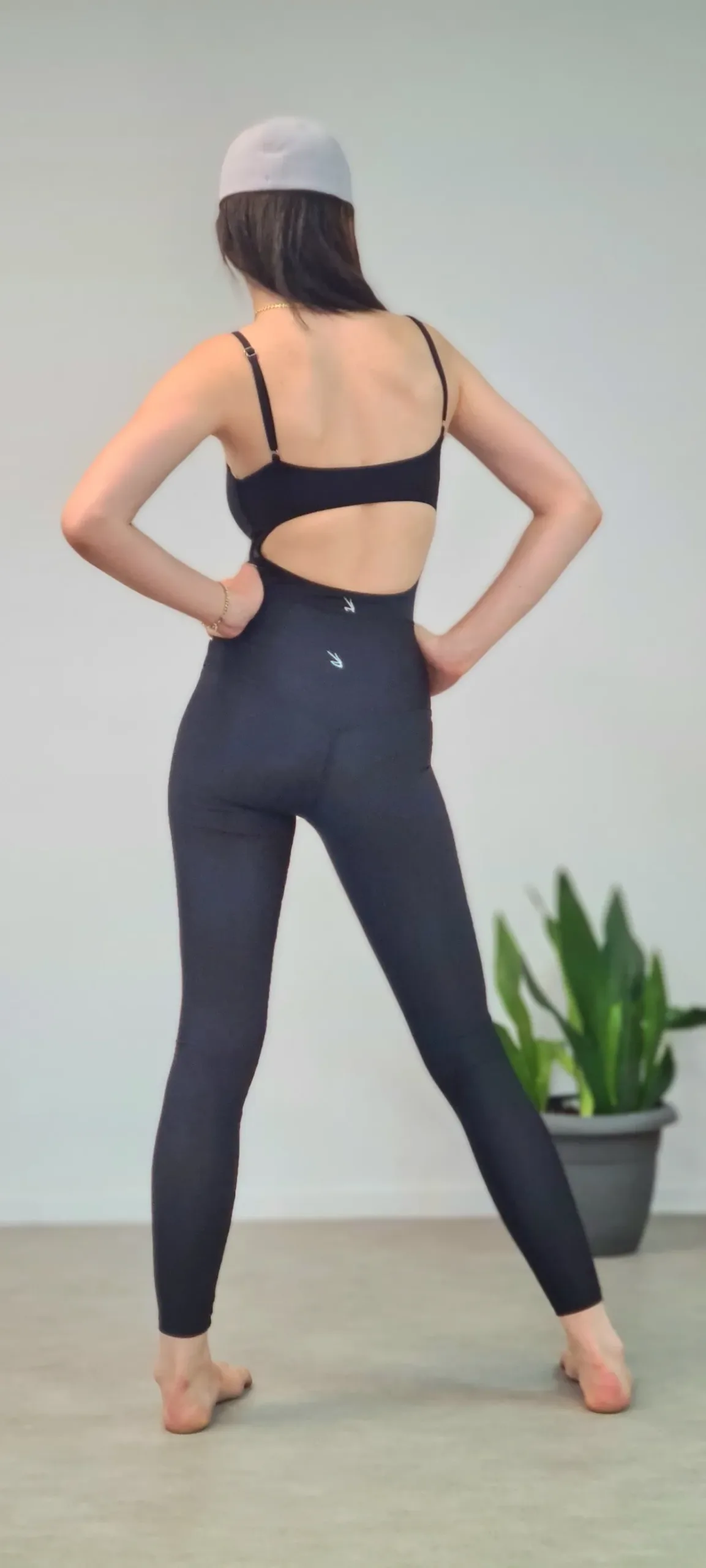 בגד גוף קלרה שחור